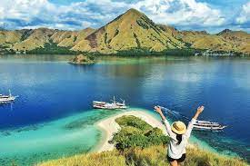 Wisata Alam Di NTT
